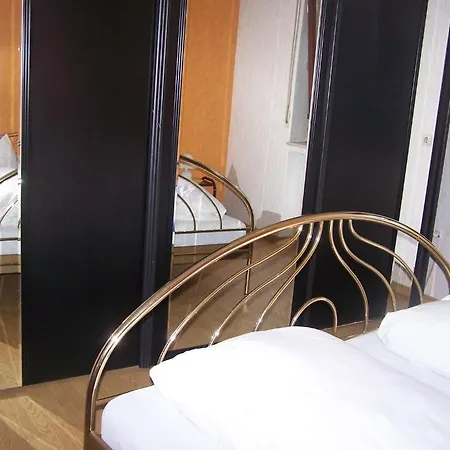 Pensión Albergo Pensione Alf