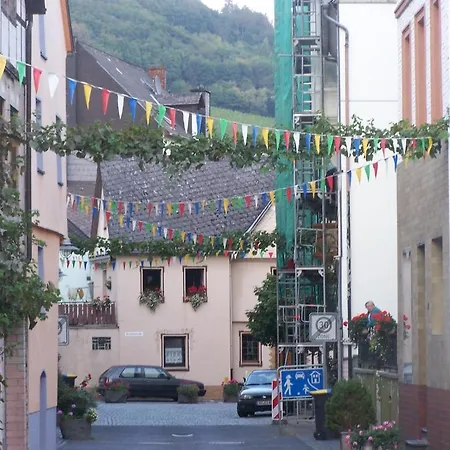 Albergo Pensione 3* Alf